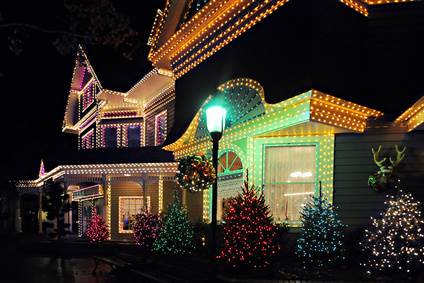 Hanging Christmast Lights On Trees